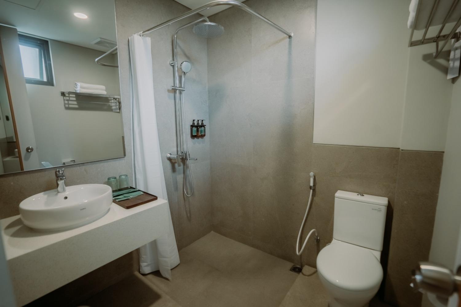 Jiro Hotel 3*